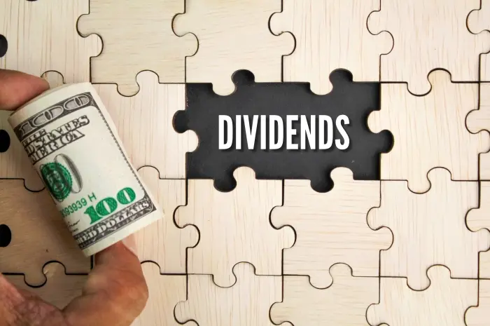 Understanding Dividends in Participating Whole Life Insurance Policies