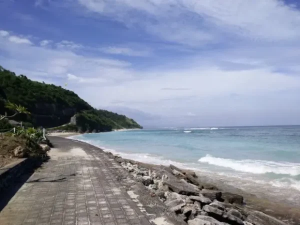 10 Most Beautiful Beach Tours in Bali with Amazing Natural Charm