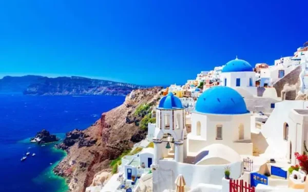 10 Tourist Destinations in Greece for a Fun Holiday Experience