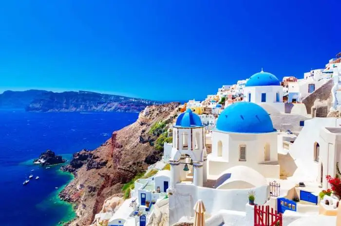 10 Tourist Destinations in Greece for a Fun Holiday Experience